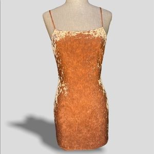 🌆♻️URBAN RENEWAL by Urban Outfitters! coral mini spaghetti strap dress (suede)